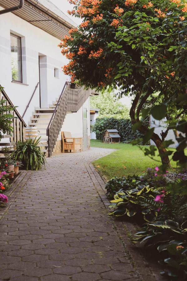 Ruhige Ferienwohnung am Weingut Helmut Lang Illmitz Exterior foto